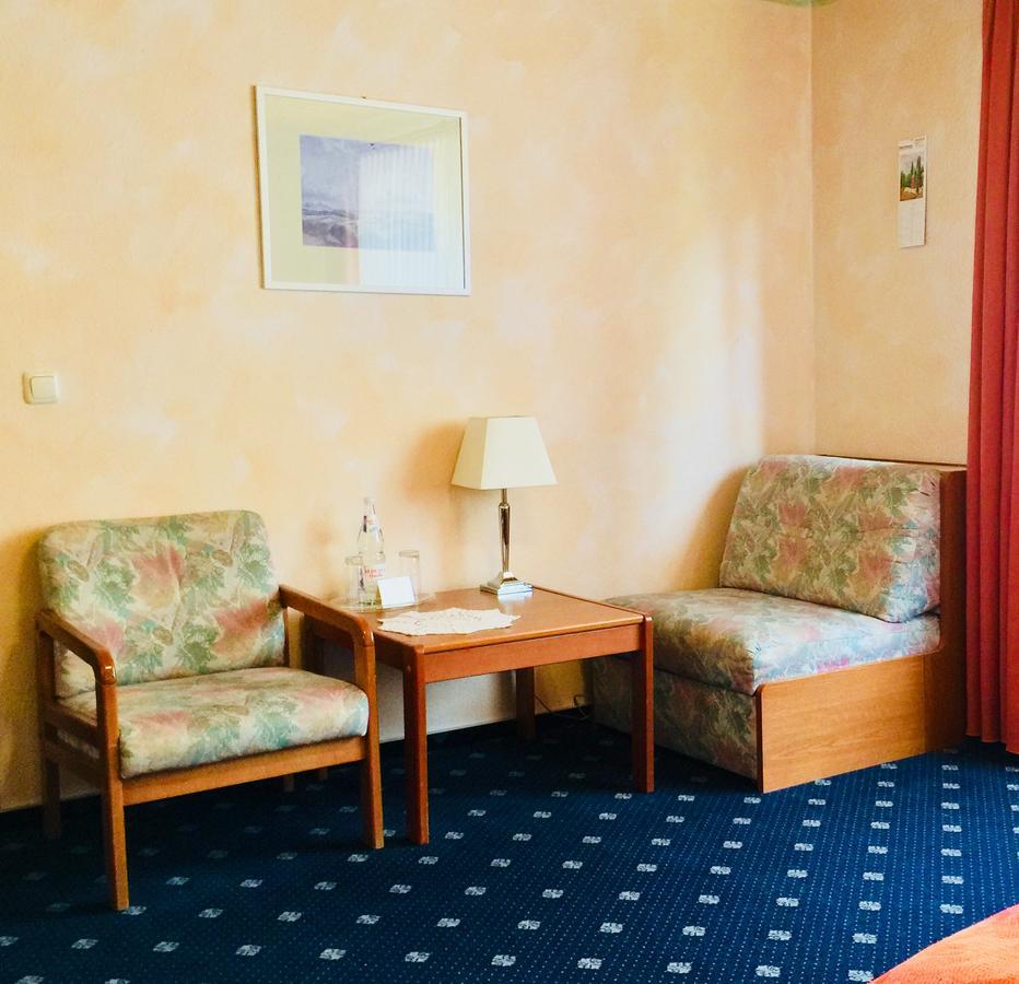 Landhotel Am Wenzelbach Prüm Extérieur photo
