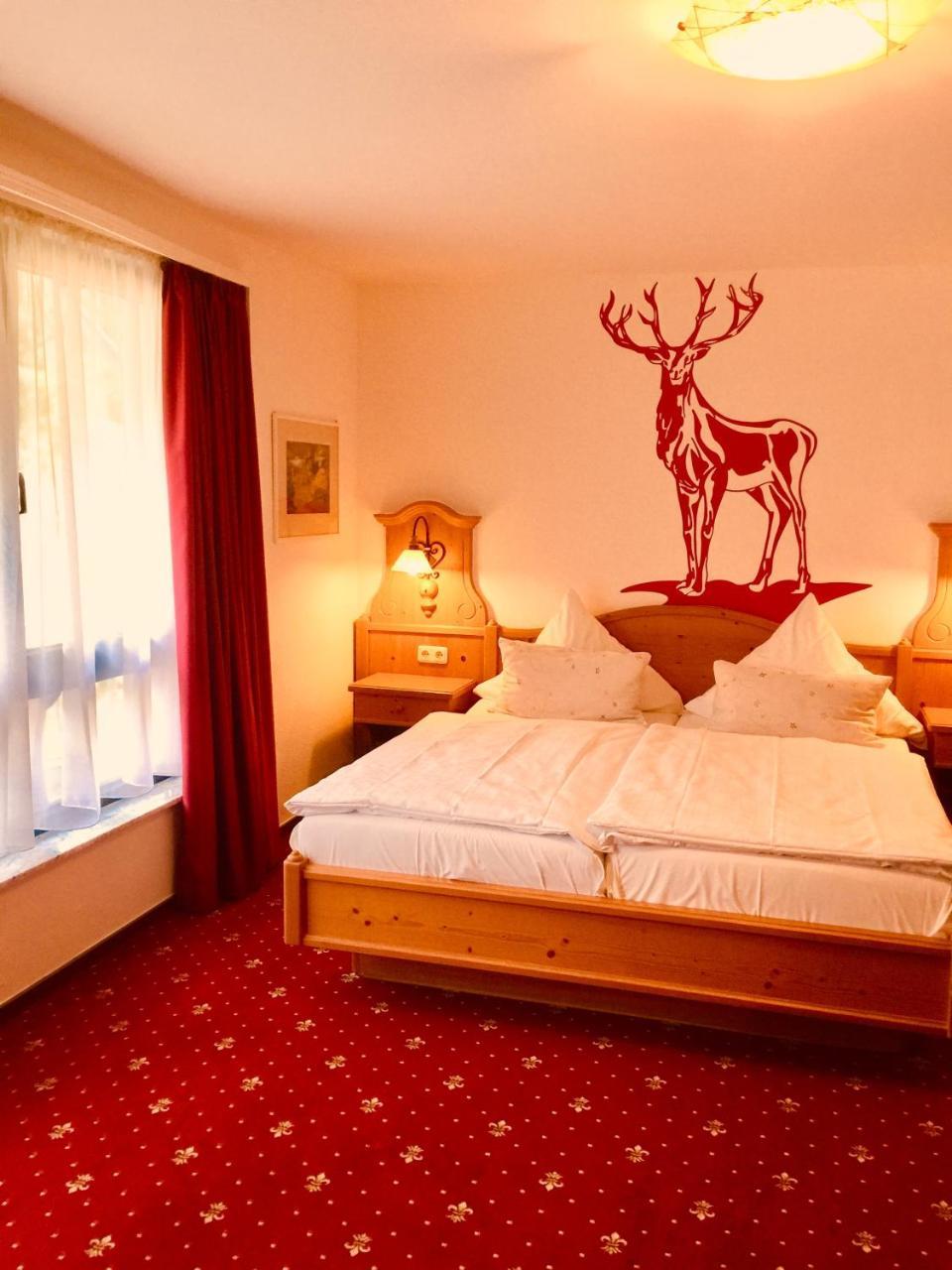 Landhotel Am Wenzelbach Prüm Extérieur photo